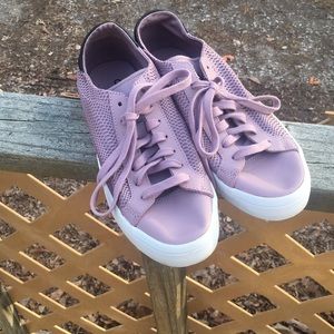 Women’s Adidas Shoes